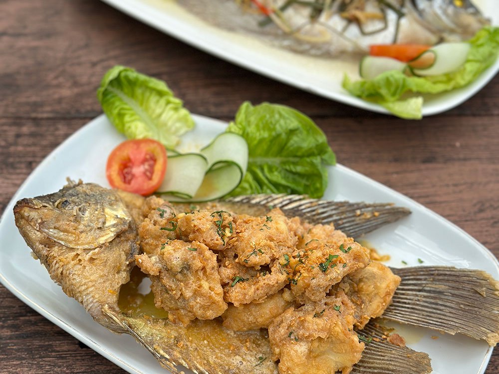 Live Seafood Restaurant in Seminyak: Damasta Sports Bar Is the Real Deal