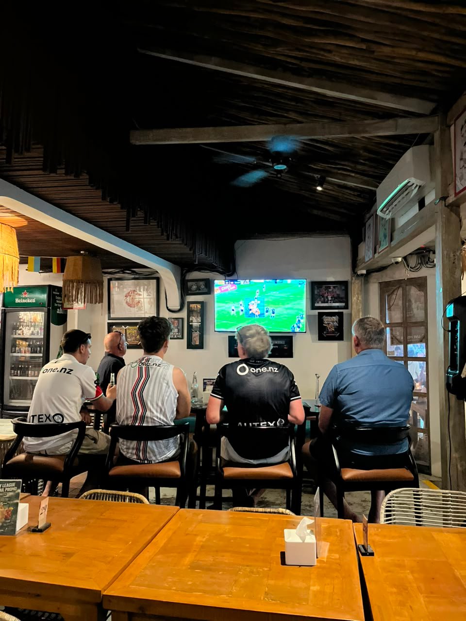 Where to Watch Football in Seminyak
